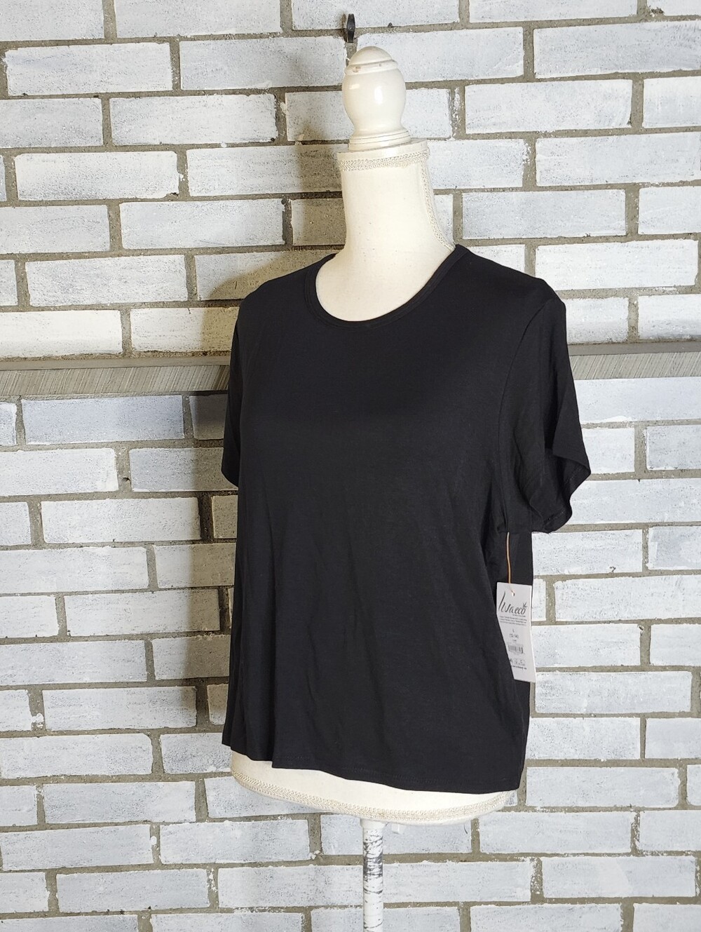 • NWT Joyspun Black Sleep T-Shirt Women L 12-14 Livaeco Modal Scoop Neck Pajama